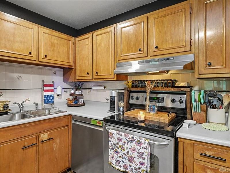 5817 Woodmore Drive, Harrison Township, OH 45414 Photo 15