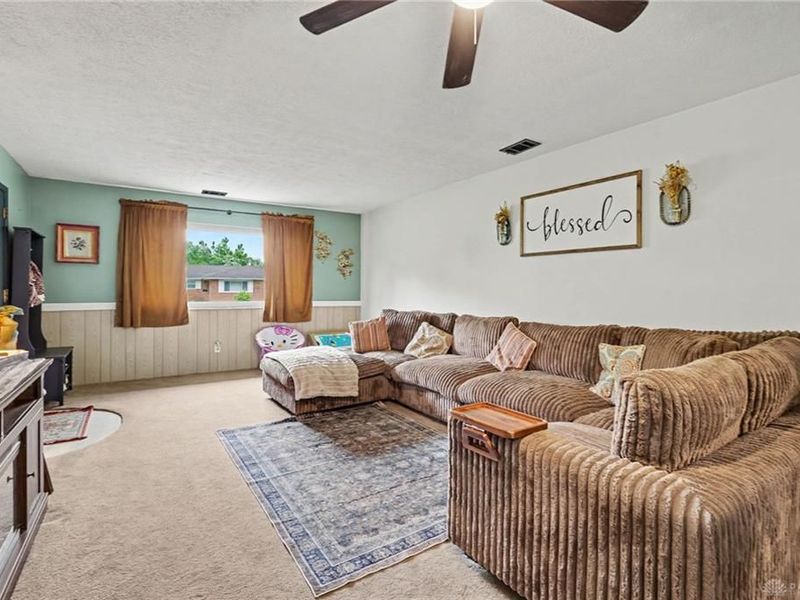 5817 Woodmore Drive, Harrison Township, OH 45414 Photo 8