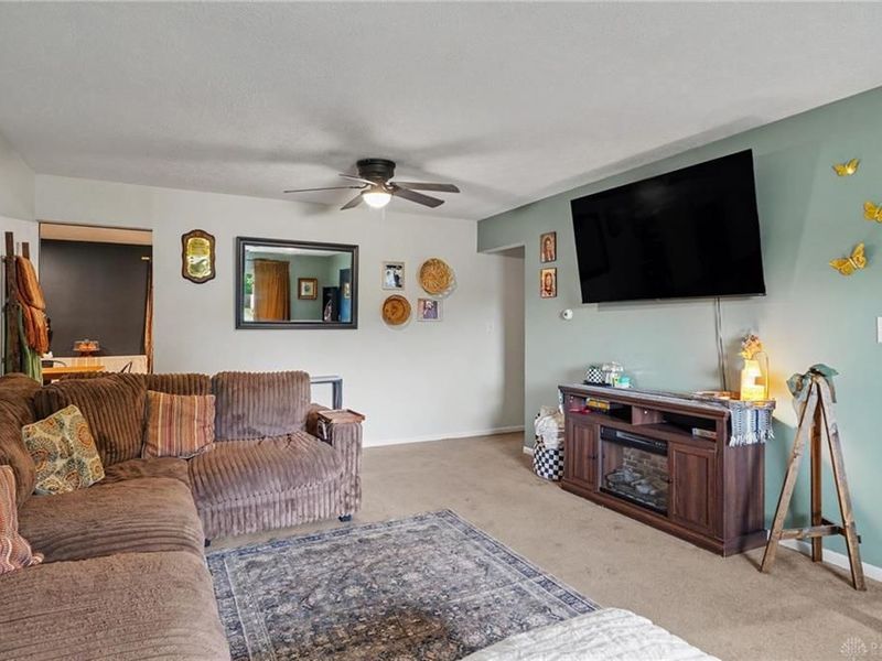 5817 Woodmore Drive, Harrison Township, OH 45414 Photo 9
