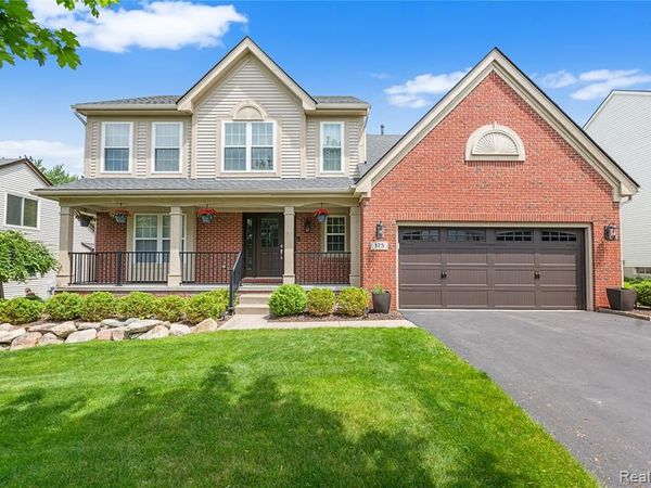175 Franklin Lake Circle, Oxford Twp, MI 48371