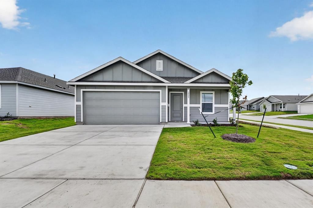 2225 Canteen Street, Fort Worth, TX 76108 Main Photo