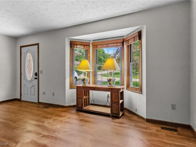 2411 Otterbin Street, Louisville, OH 44641 Photo 12