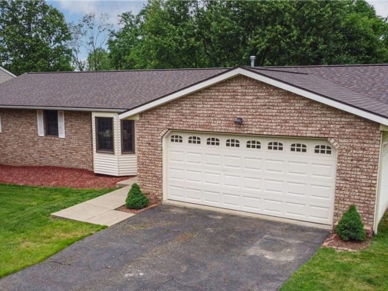 2411 Otterbin Street , Louisville, OH 44641 Photo 2