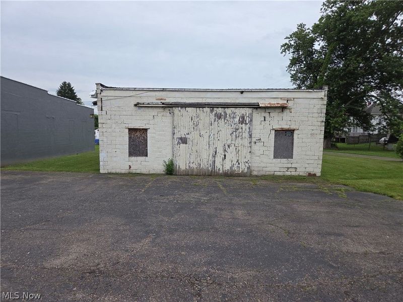 601 Marietta Avenue , Cambridge, OH 43725 Photo 4