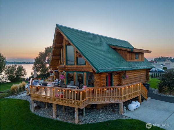 2731 Wild Goose Road NE, Moses Lake, WA 98837