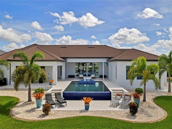 2795 BAY COURT , PUNTA GORDA, FL 33950