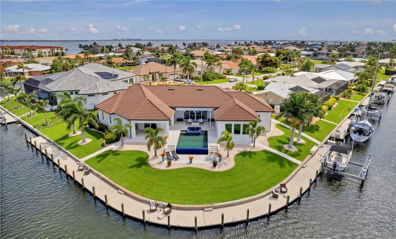 2795 Bay Court, Punta Gorda, FL 33950 Photo
