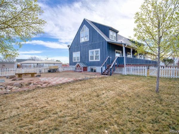 39445 Main Street , Eaton, CO 80615