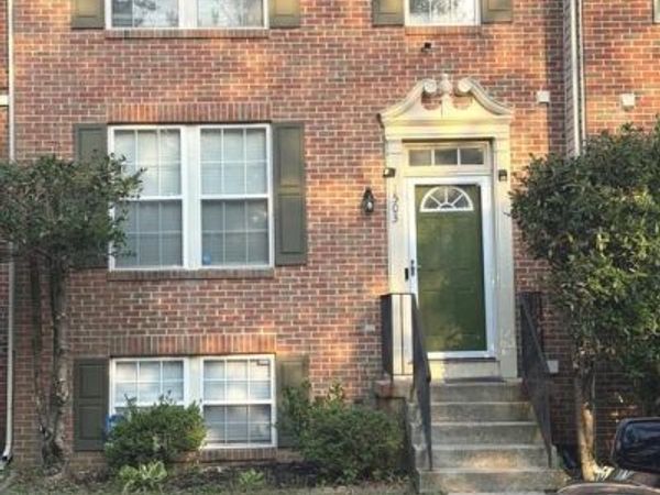 1503 TOWN VIEW COURT, UPPER MARLBORO, MD 20772