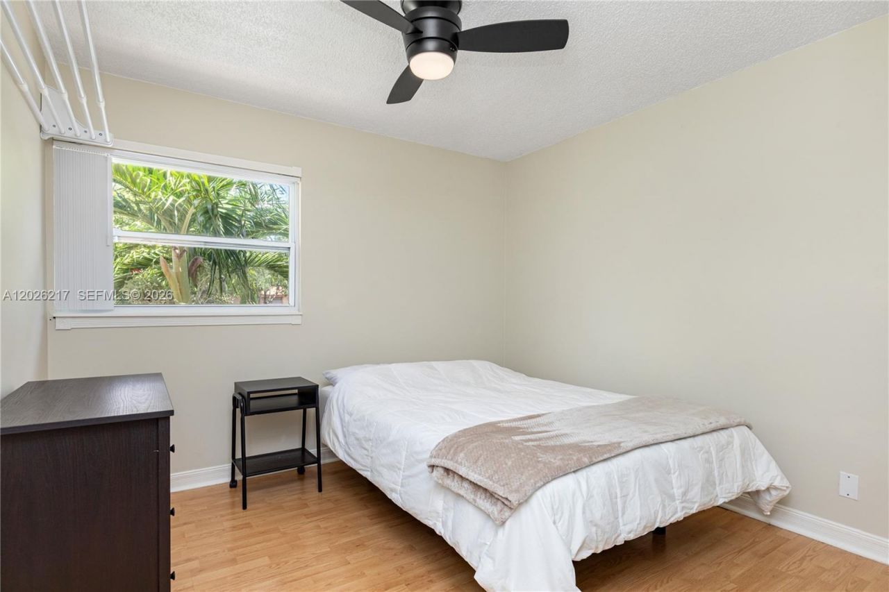 4690 NW 30th St , Coconut Creek, FL 33063 Photo