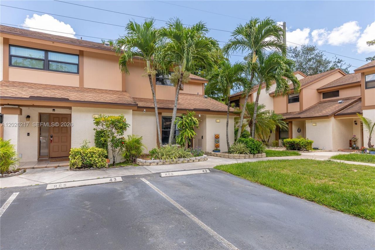 4690 NW 30th St , Coconut Creek, FL 33063 Photo