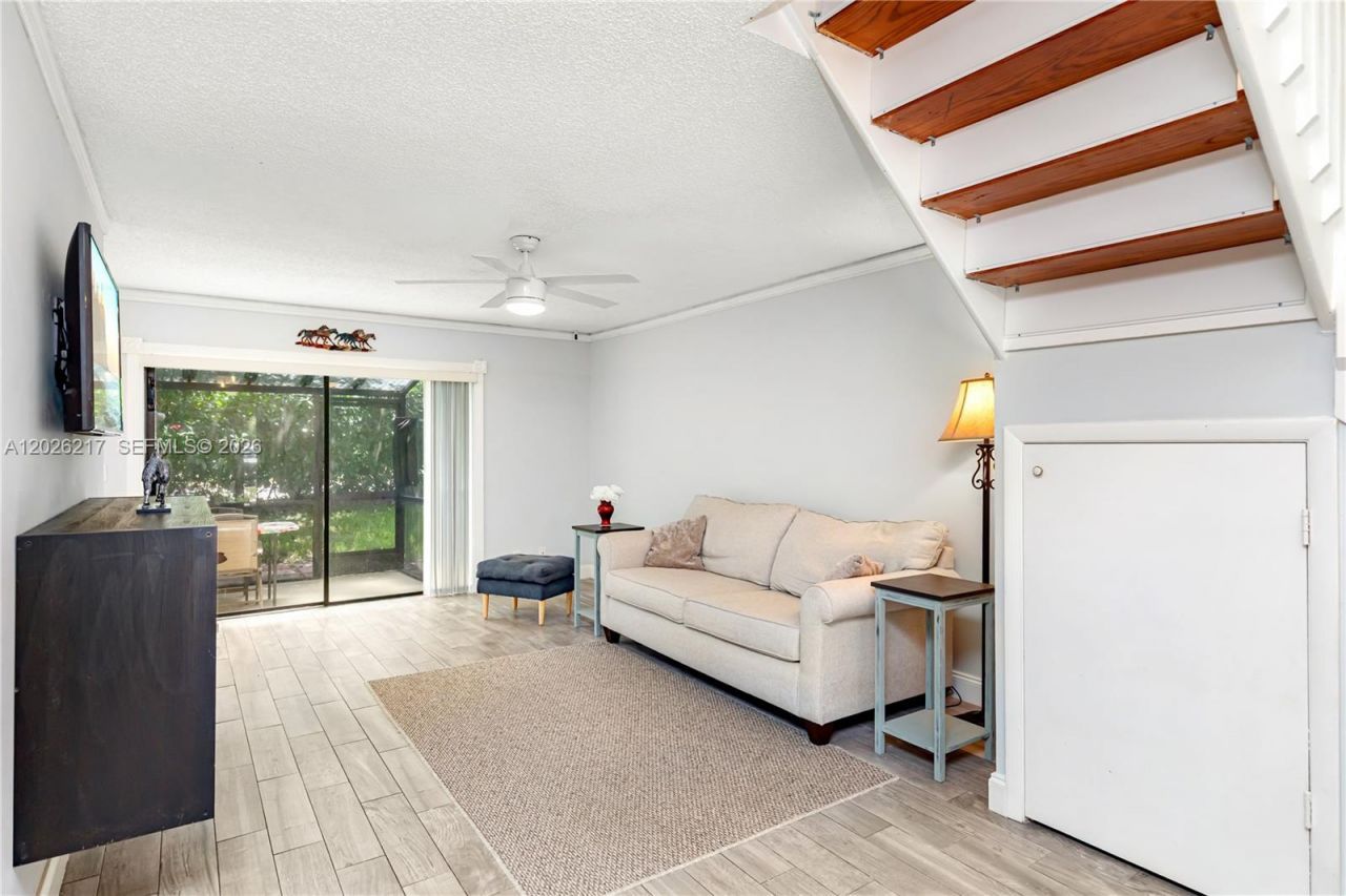 4690 NW 30th St , Coconut Creek, FL 33063 Photo