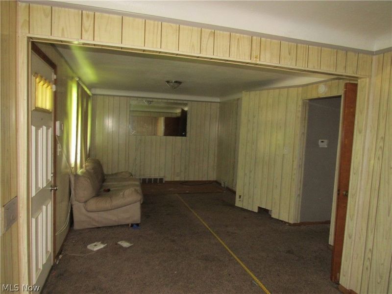 4680 Beechgrove Avenue , Garfield Heights, OH 44125 Photo 3