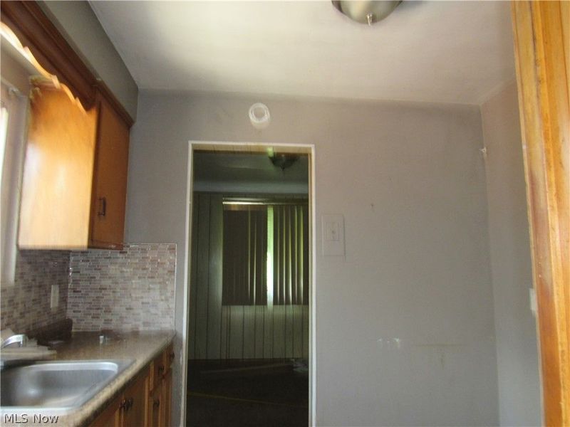4680 Beechgrove Avenue , Garfield Heights, OH 44125 Photo 7