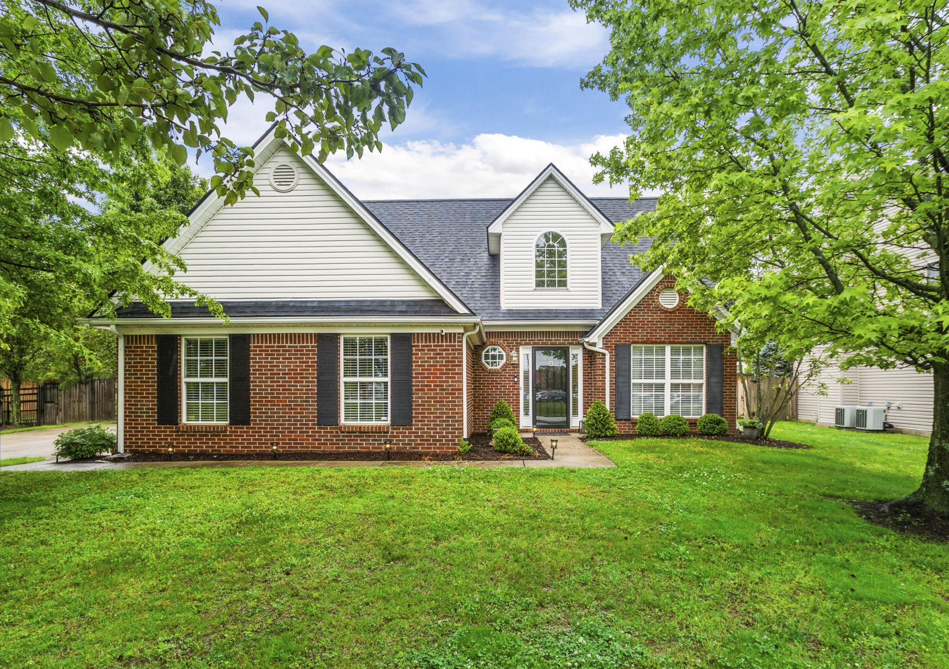 917 Jouett Creek Drive, Lexington, KY 40509 Main Photo