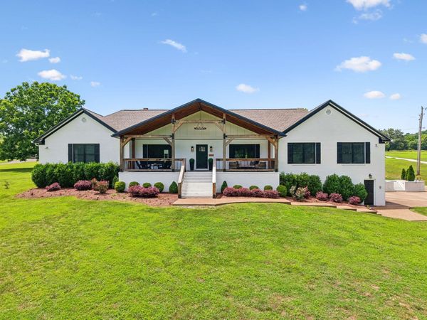 1930 Rock Springs Rd , Columbia, TN 38401
