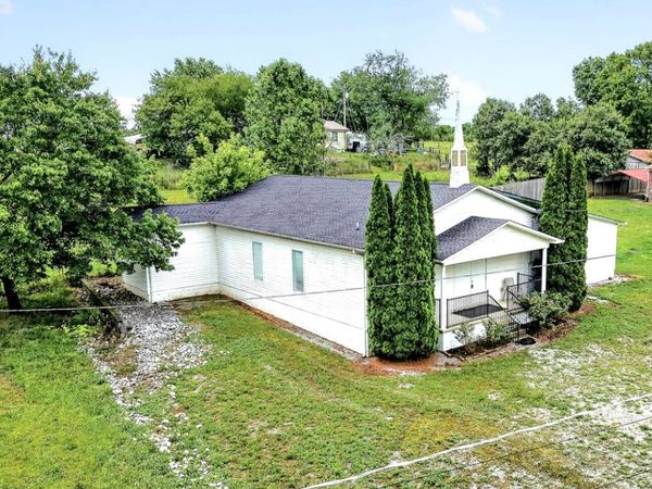 150 Tabernacle Rd , Smithville, TN 37166