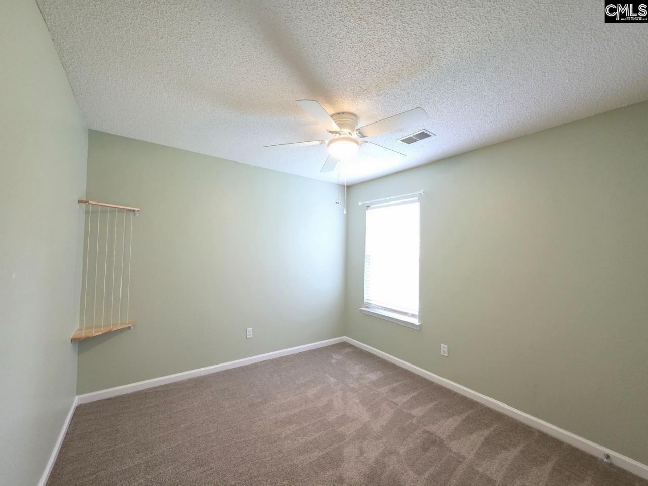 559 Foxstone Drive Photo 23