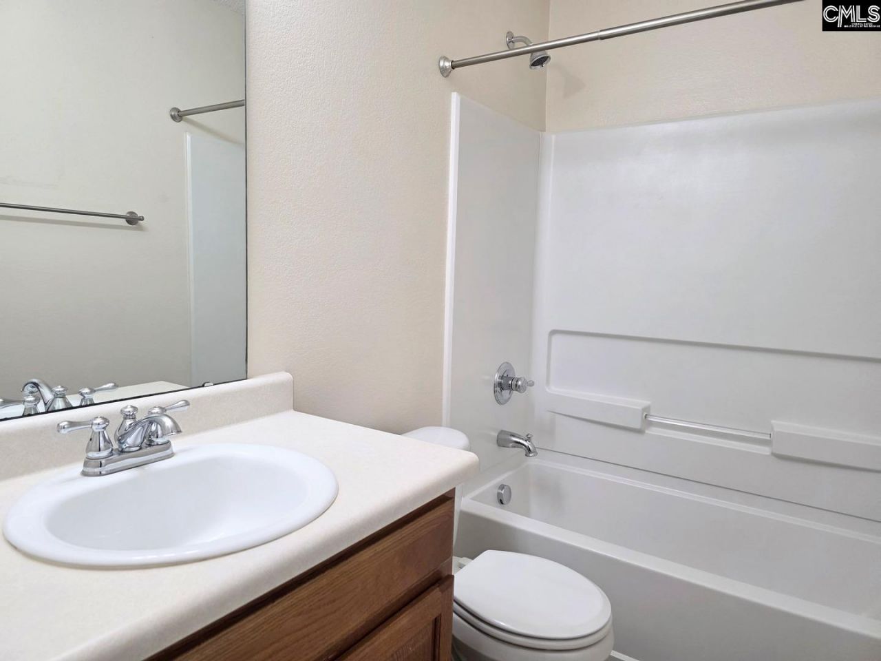559 Foxstone Drive Photo 24