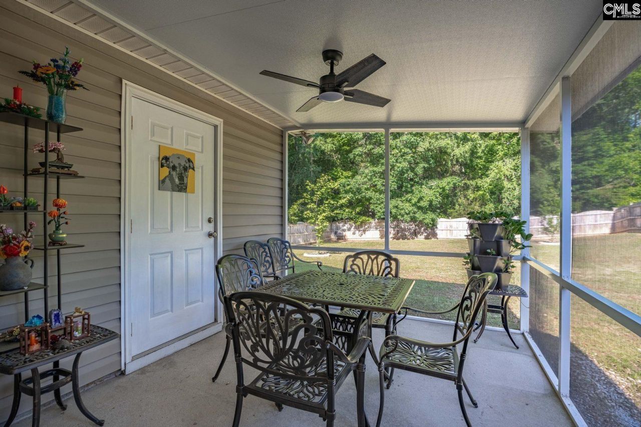 559 Foxstone Drive Photo 27