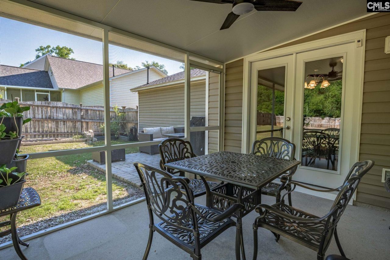 559 Foxstone Drive Photo 29