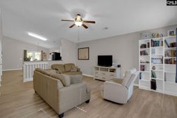 559 Foxstone Drive photo 4