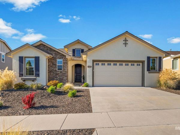 5538 W White Hills Dr, Eagle, ID 83714