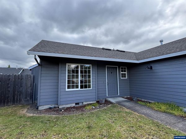 3120 Rooster Ln, Lebanon, OR 97355