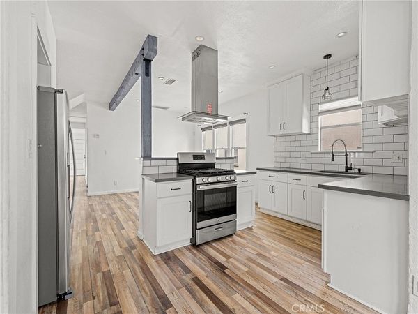 757 N Loma Vista, Long Beach, CA 90813