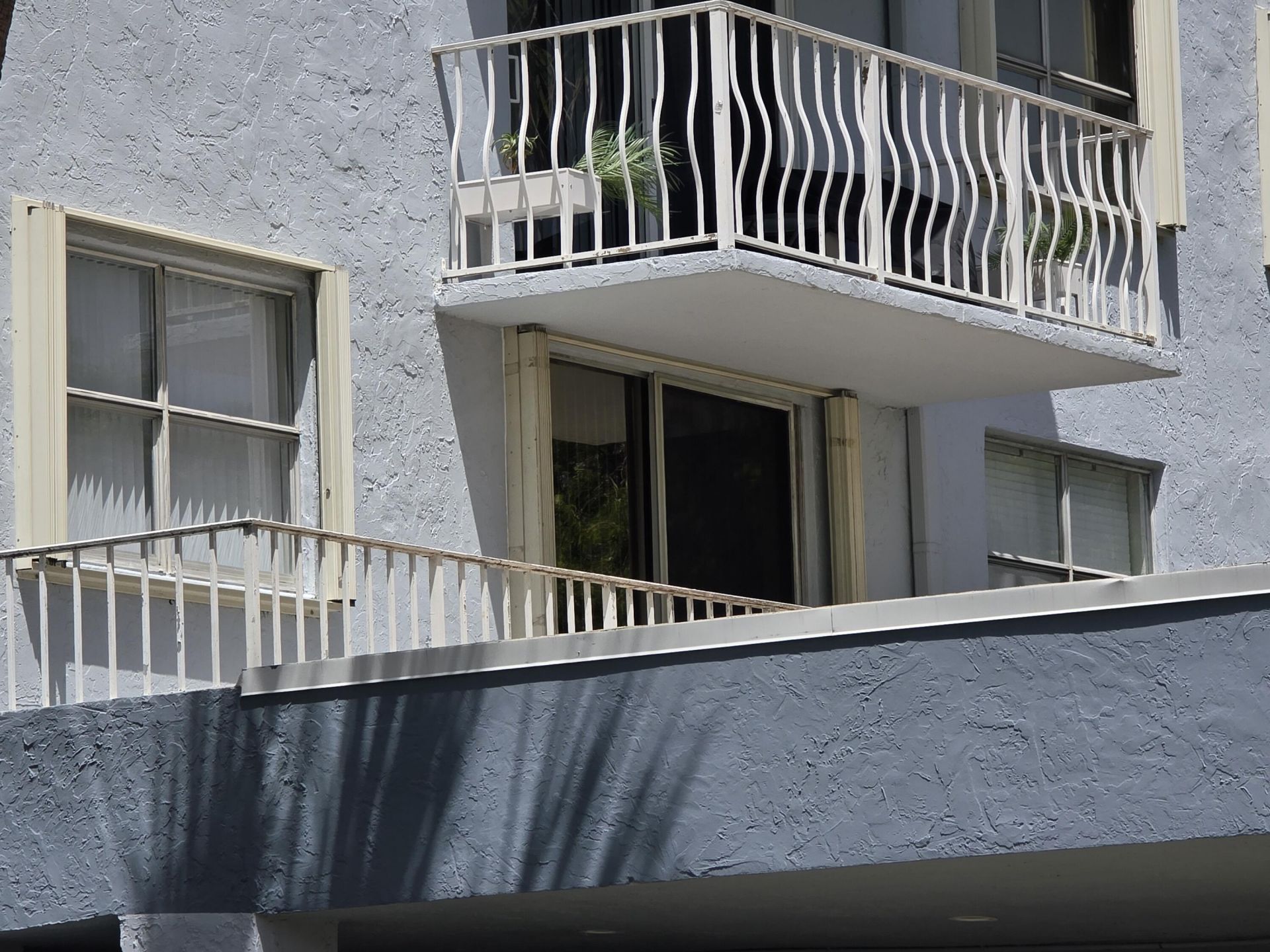470 Executive Center Drive, Unit 2k, West Palm Beach, FL 33401 Photo