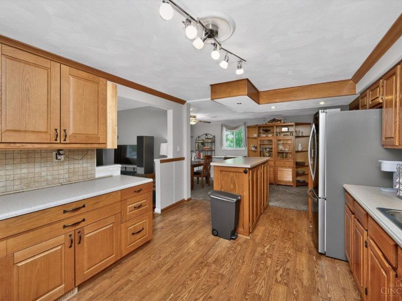 5585 Betty Lane, Miami Twp, OH 45150 Photo 9
