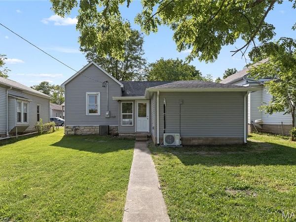 709 S 2nd Street, De Soto, MO 63020