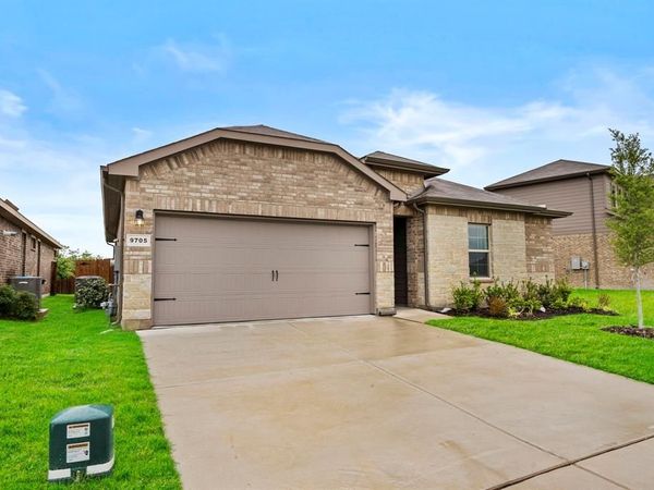 9705 Austin Hollow Road, Crowley, TX 76036