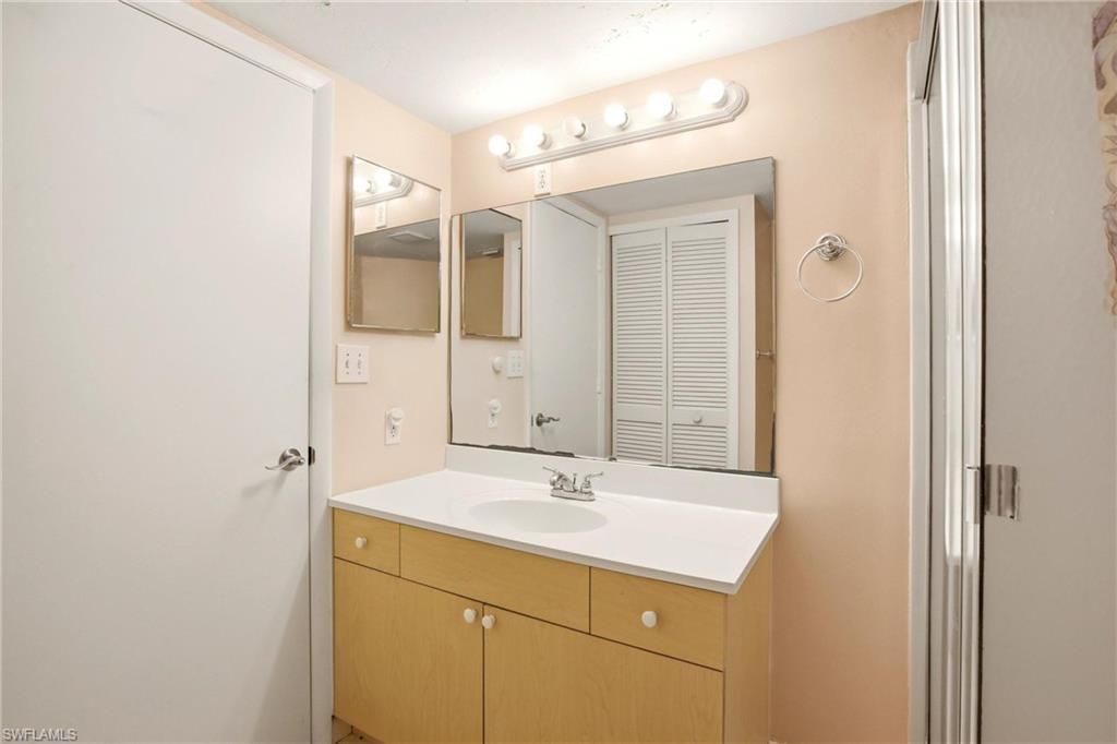 338 Bradstrom Cir , Unit 104A, Naples, FL 34113 Photo