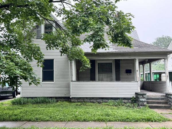 620 E Noleman Street , Centralia, IL 62801