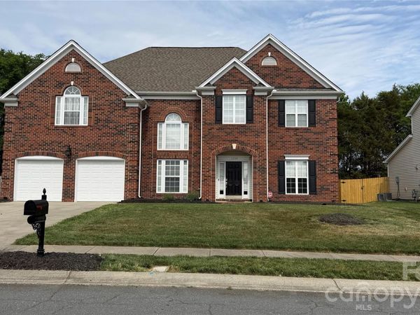 11234 Huntington Meadow Lane , Charlotte, NC 28273