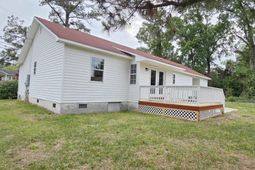 1208 Elm St.  photo 4