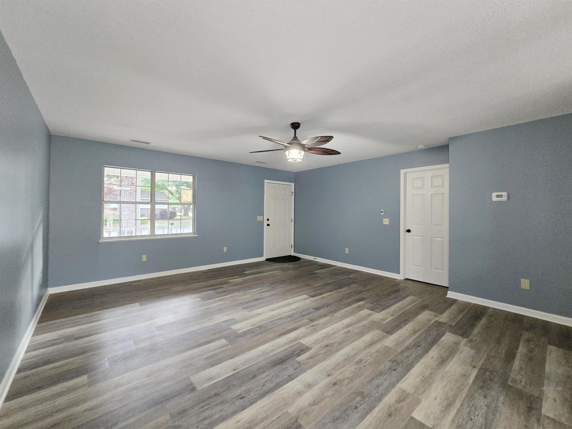 1208 Elm St.  Photo 28