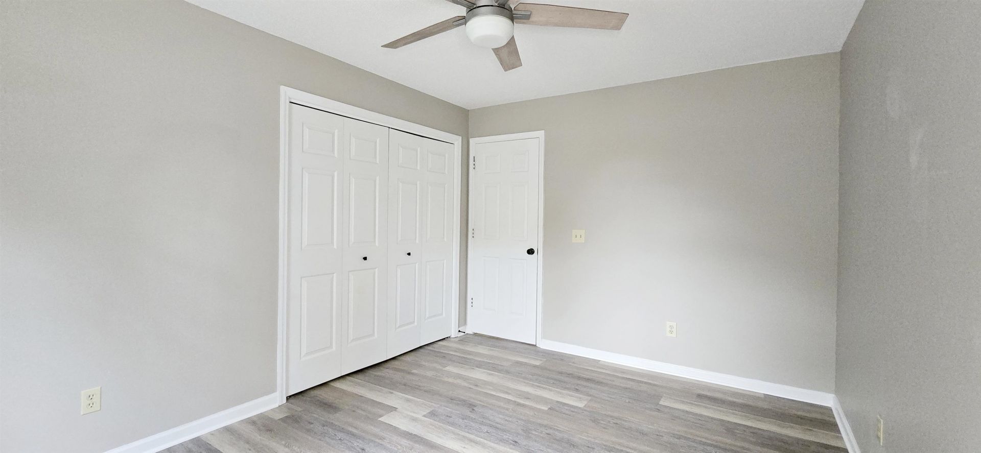 1208 Elm St.  Photo 43