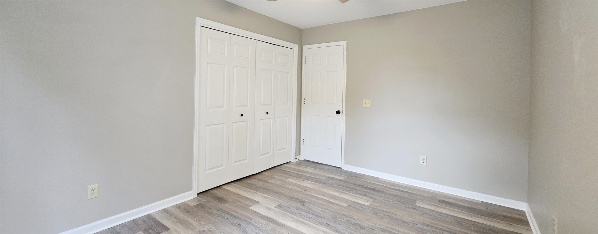 1208 Elm St.  Photo 47