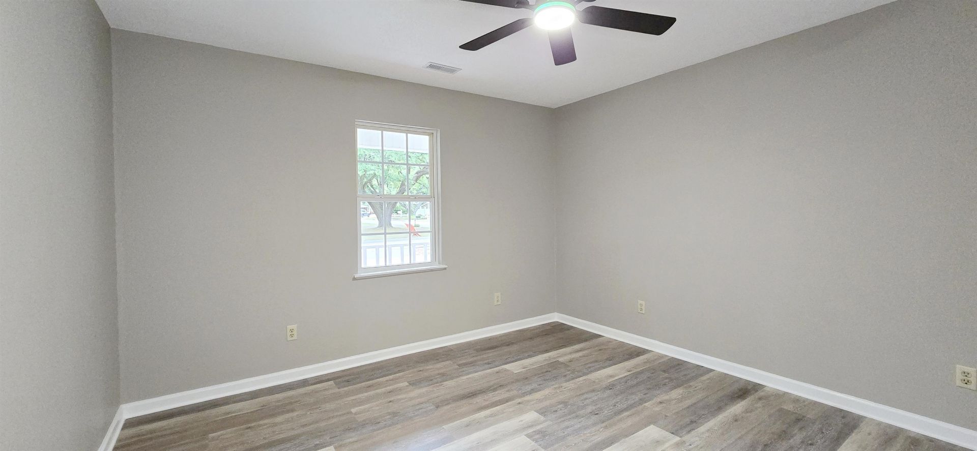1208 Elm St.  Photo 50