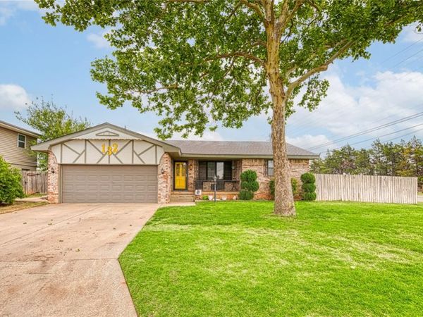 132 Merritt Drive, Elk City, OK 73644