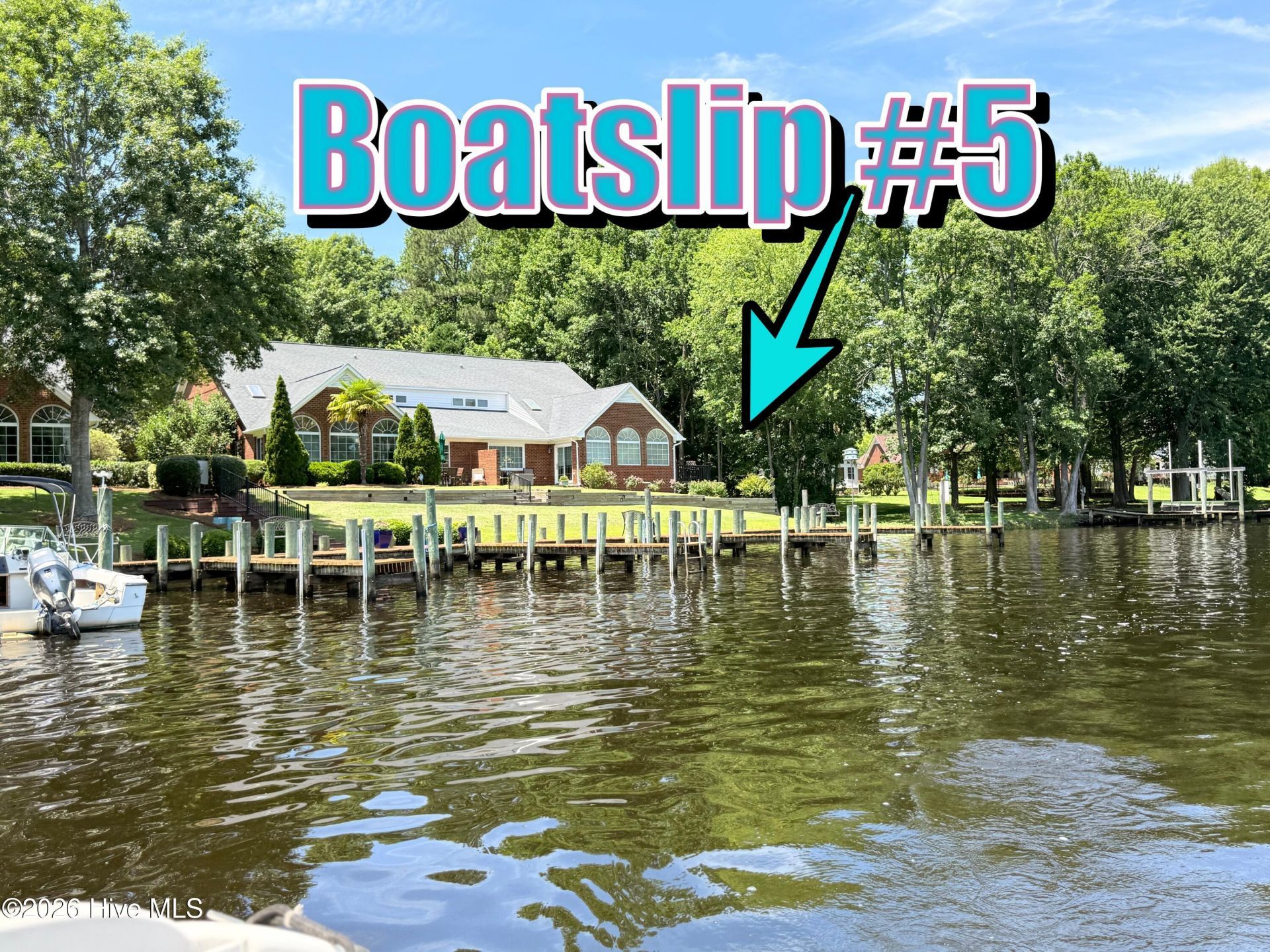 44 Pier Point, New Bern, NC 28562 Main Photo