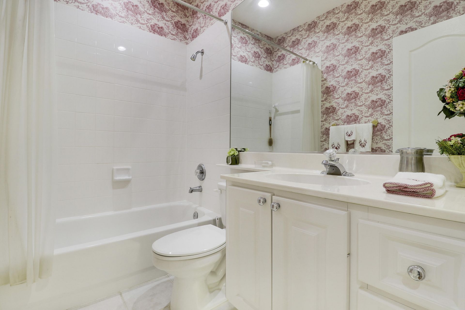 77 Laurel Oaks Circle, Tequesta, FL 33469 Photo