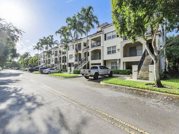 5980 W Sample Road, Unit 104, Coral Springs, FL 33063