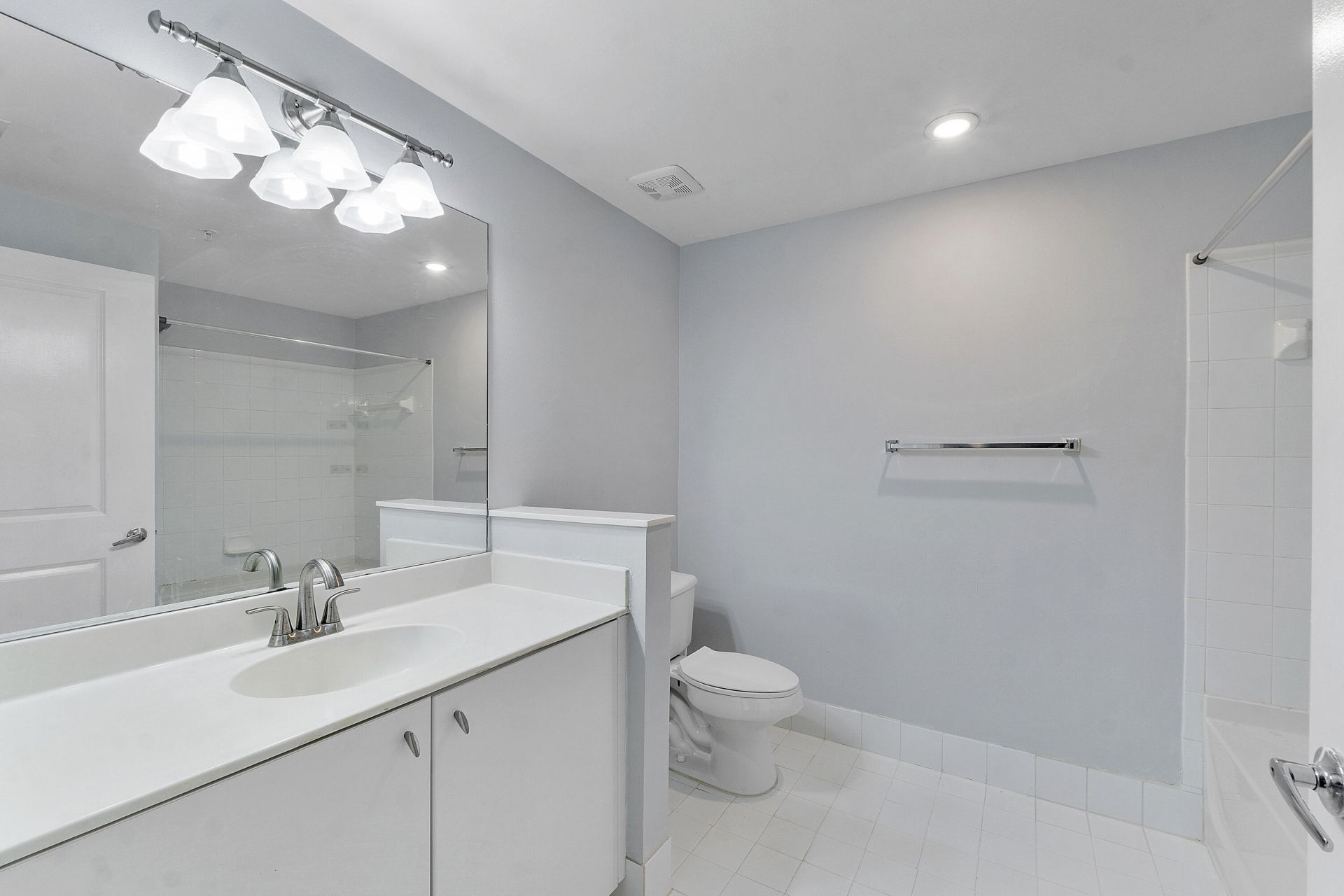 5980 W Sample Road, Unit 104, Coral Springs, FL 33063 Photo