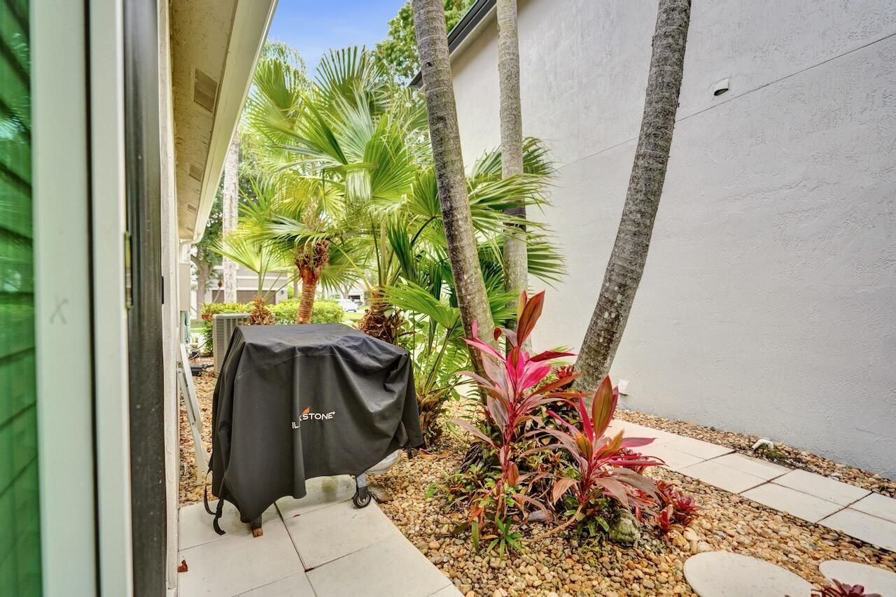 6672 Remington Place, Lake Worth, FL 33463 Photo