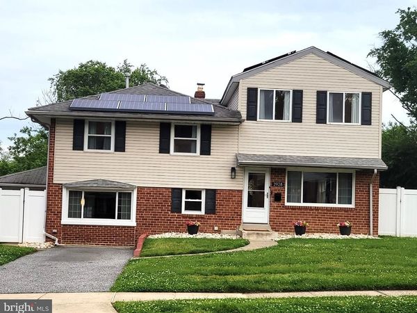 2928 LARKSPUR LANE , SECANE, PA 19018