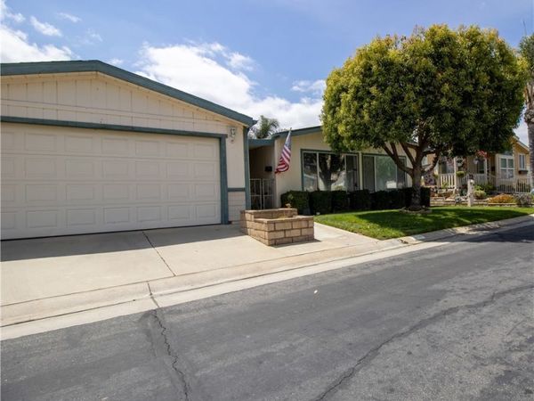 10961 Desert Lawn Dr (210 Vineyard), Unit 210, Calimesa, CA 92320