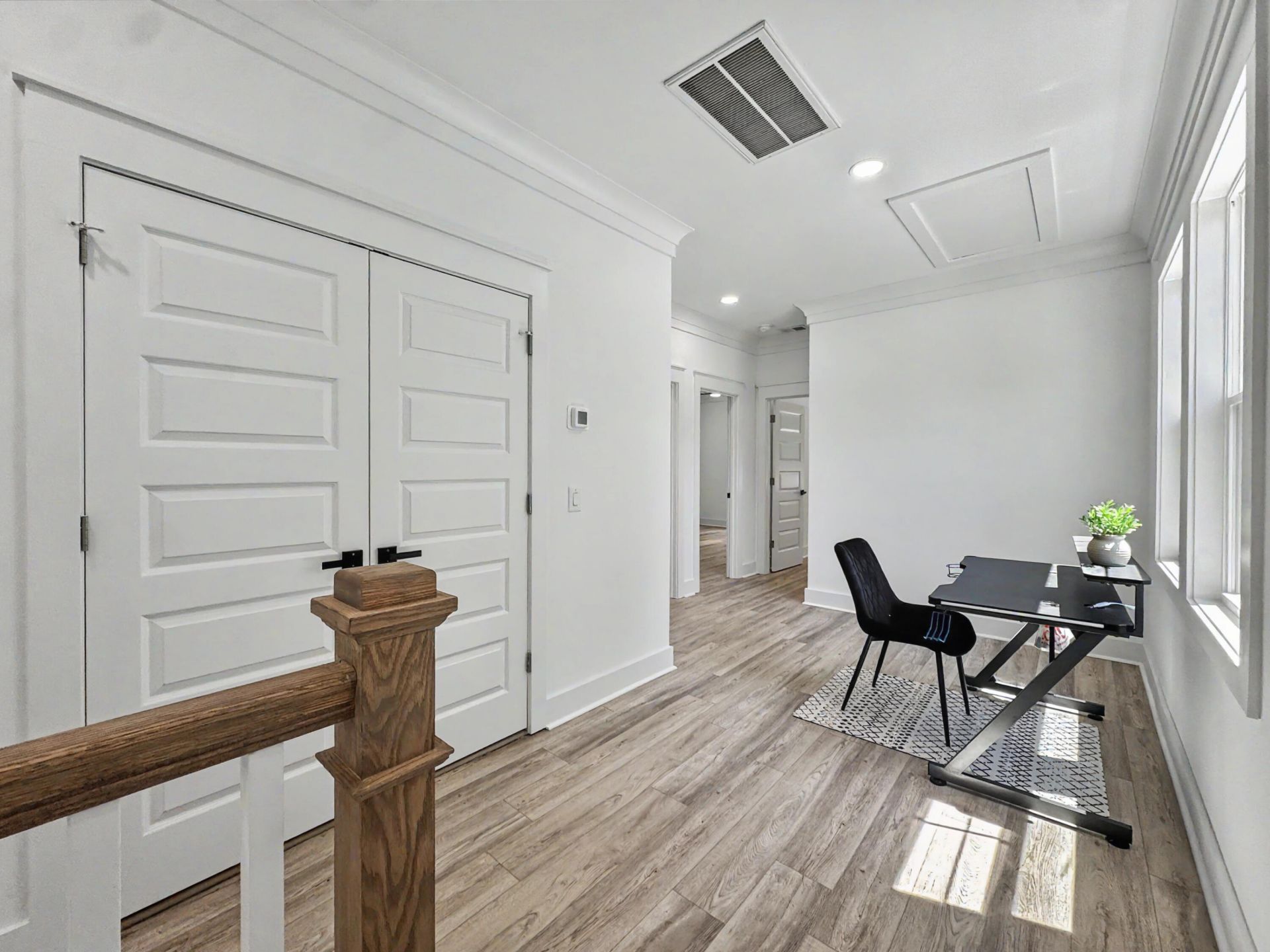 1903 Emden Street Photo 13